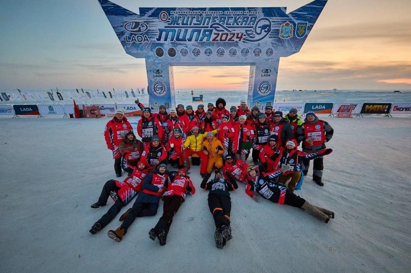 Спидвей на льду