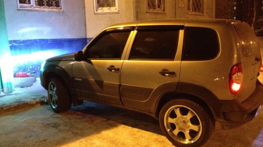 Нива Шевроле на 18 колесах