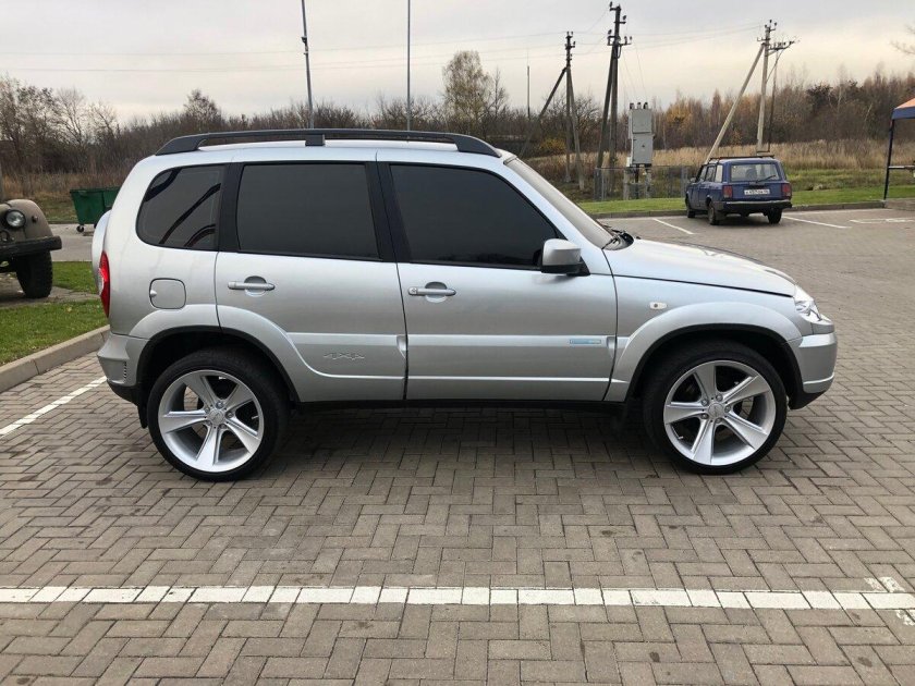 Нива Шевроле r19