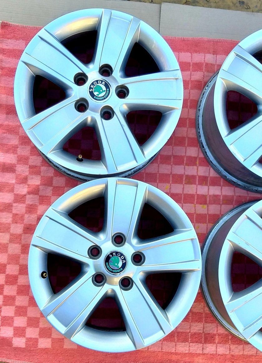 Шкода октавия диски r16 оригинал