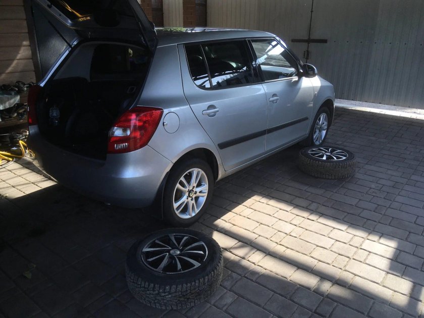 Шкода фабия 2