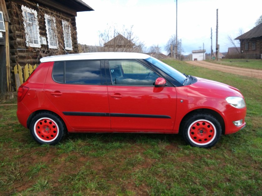 Skoda Fabia 2 диски