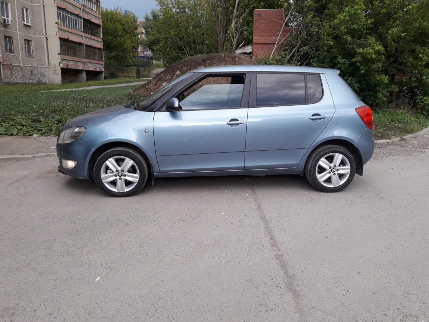 195 60 R15 Фабиа 2