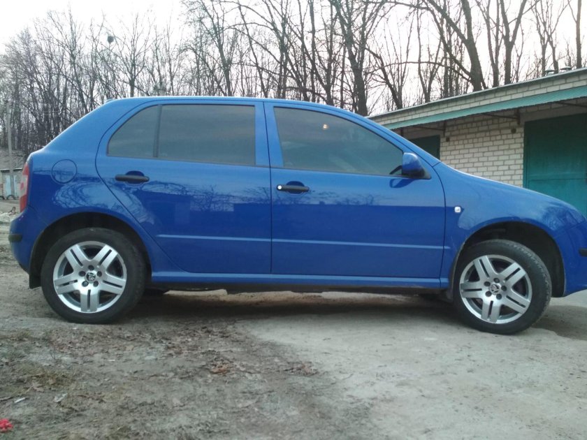 Skoda Fabia r15