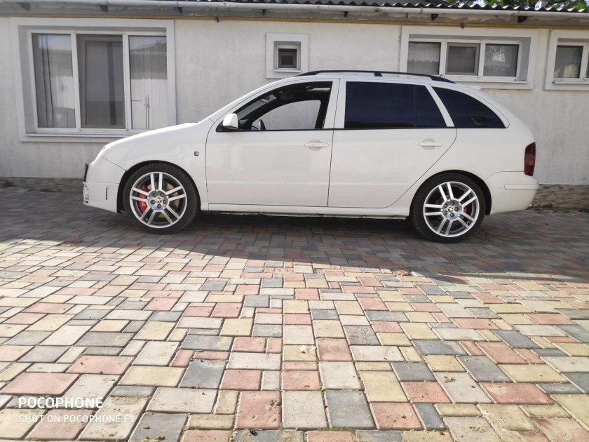 Skoda Fabia на 17 дисках