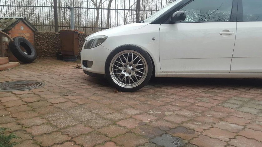 Skoda Fabia на 17 дисках
