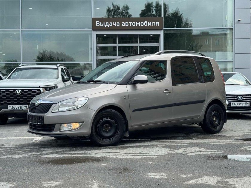 Шкода румстер 2014 года