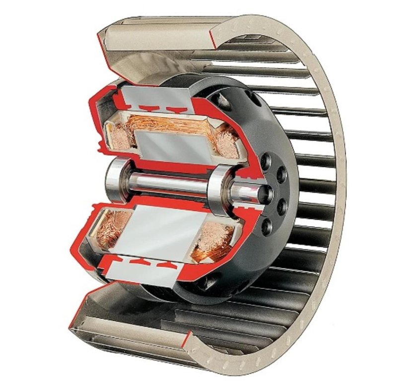 Двигатель с внешним ротором