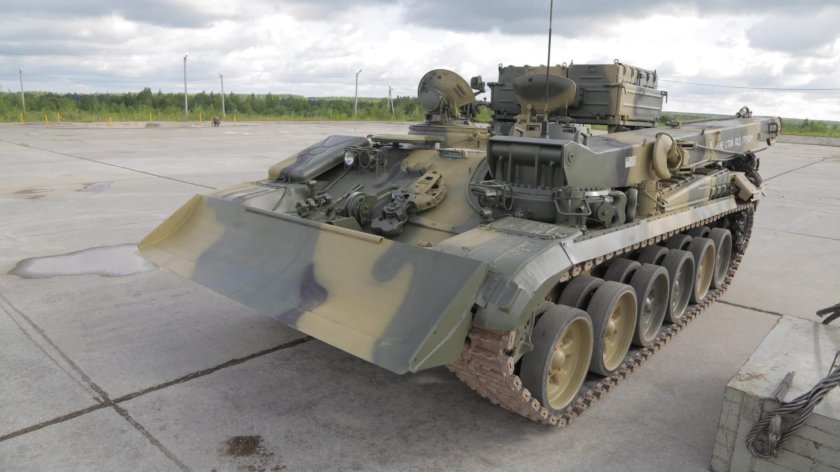 Бронированная ремонтно-эвакуационная машина