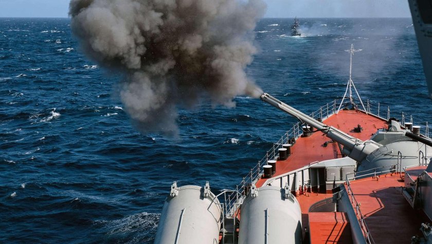 Стрельба кораблей