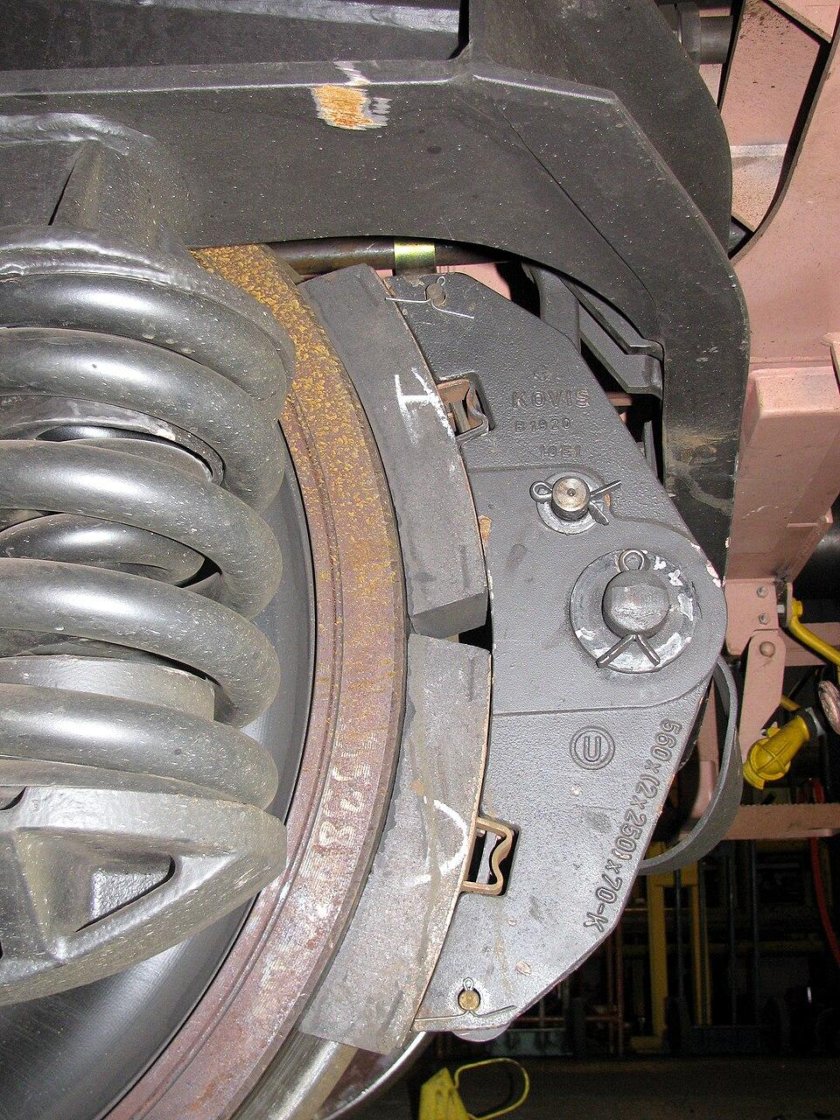 Тормозная колодка эд4м