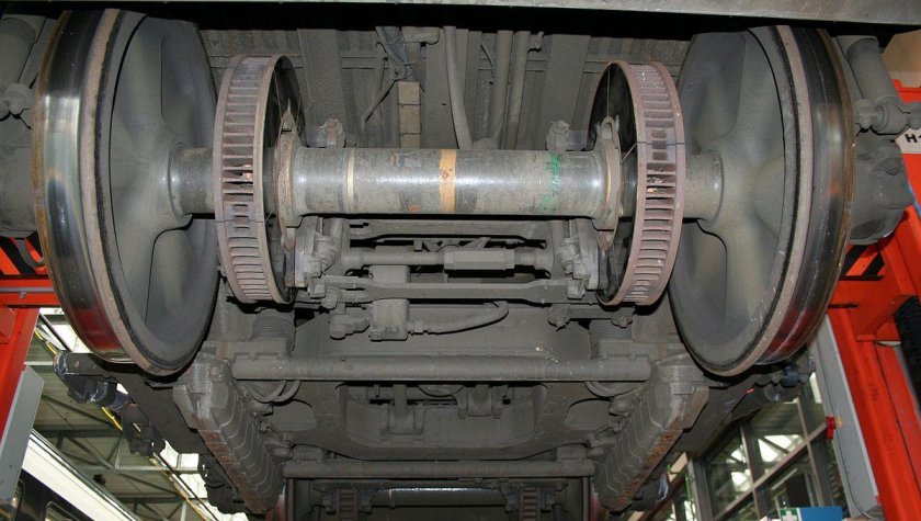 Тяговый редуктор электровоза эп20