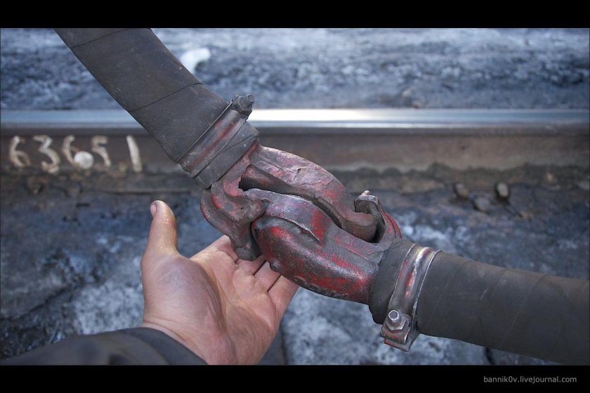 Рукав соединительный с электроконтактом 369а