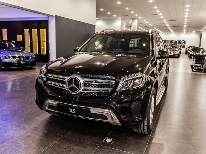 Мерседес ГЛС 2018