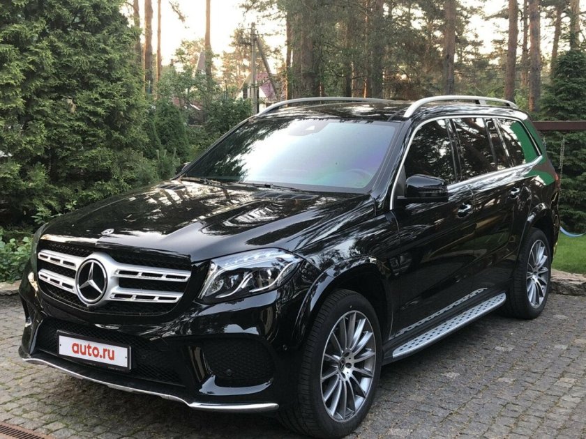 Мерседес GLS 2018 черный