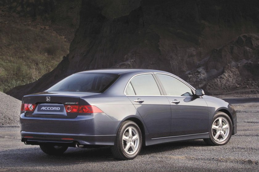 Honda Accord 7 поколение