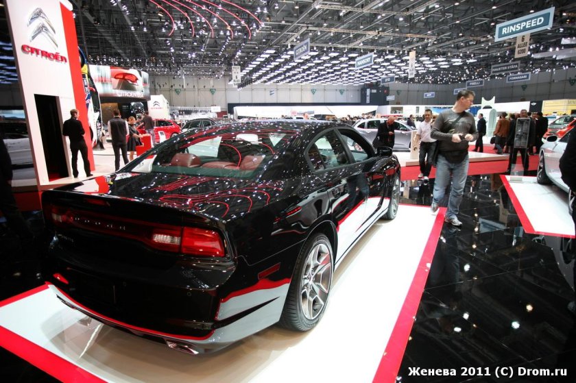 Dodge charger 2011