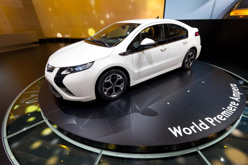 Chevrolet volt opel ampera