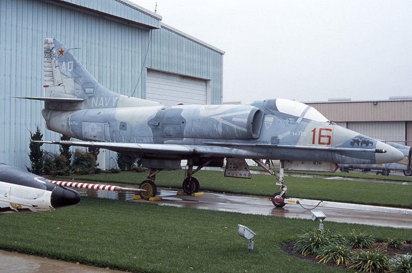 Douglas a-4e skyhawk