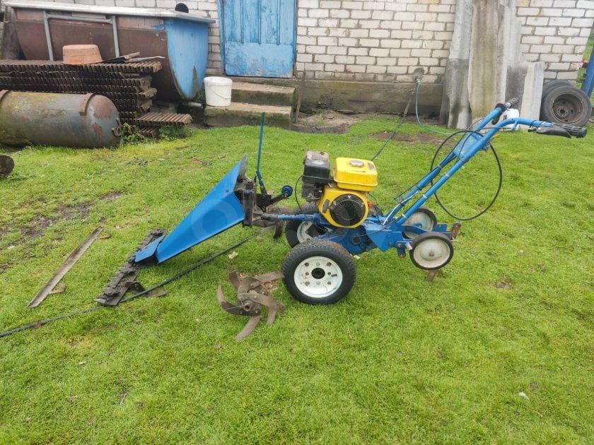 Большой мотоблок