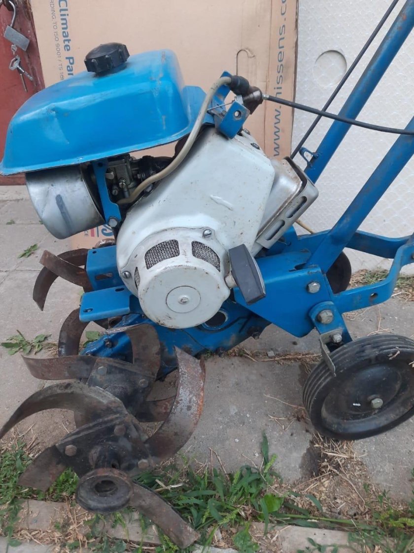 Мотокультиватор Крот двигатель