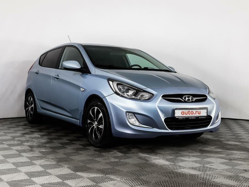 Hyundai solaris i 2011