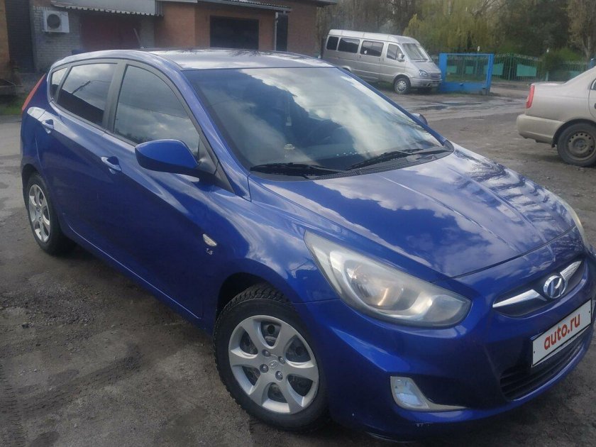 Hyundai solaris 2012