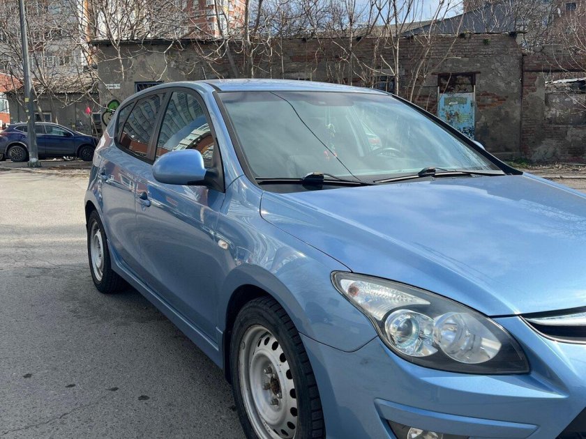 Хендай i 30 2011