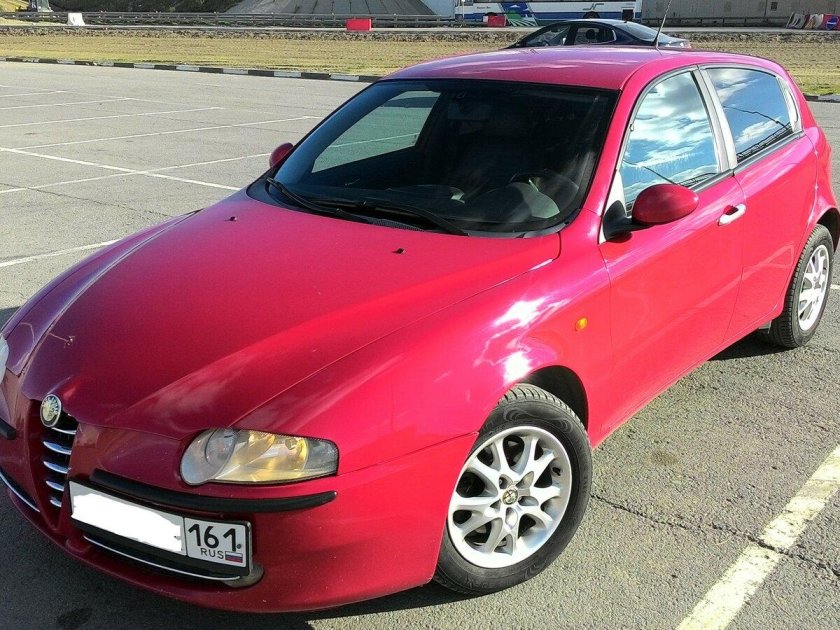 Альфа ромео 147 2002
