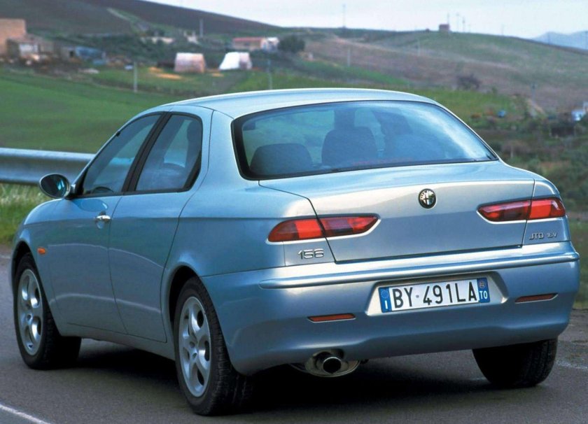 Alfa Romeo 156