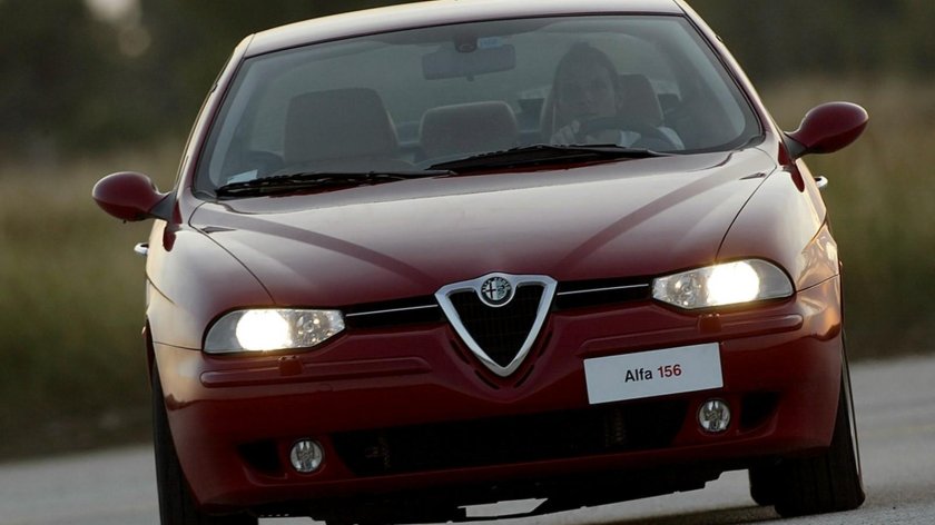 Alfa Romeo 156