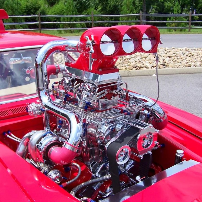 Твин турбо машина