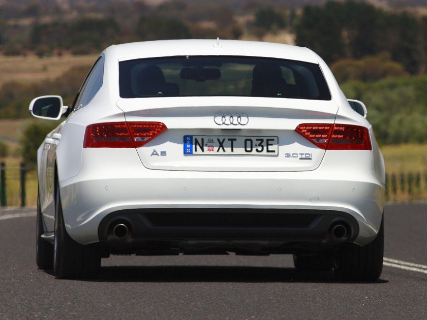 Audi a5 сзади