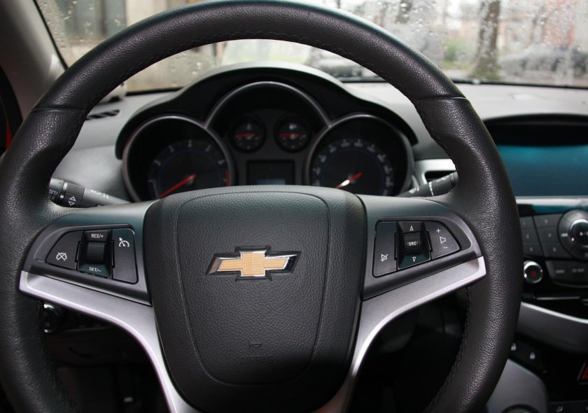 Руль Chevrolet Cruze 2012