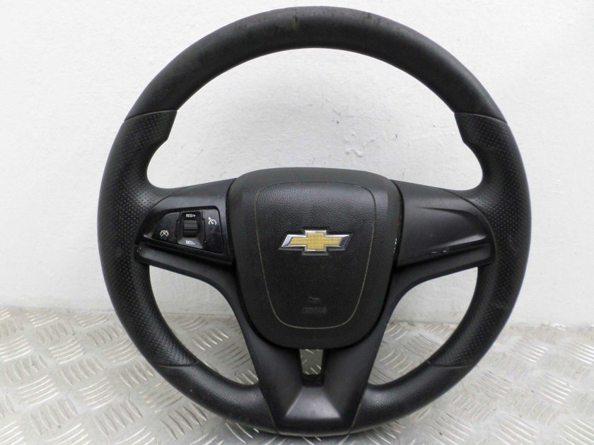 Руль Chevrolet Cruze j300