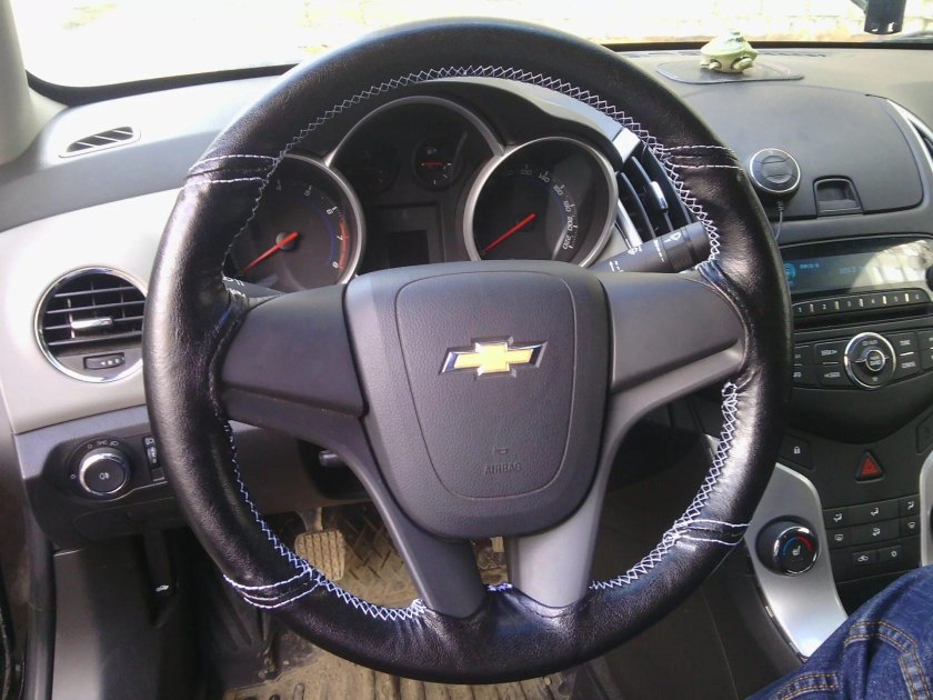 Руль Шевроле Круз 2013 год