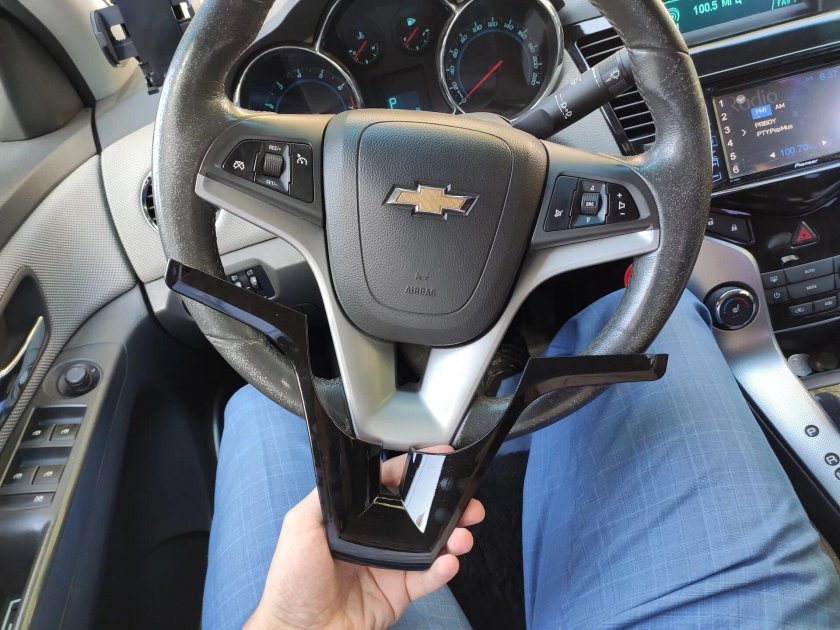 Руль Шевроле Круз 2010