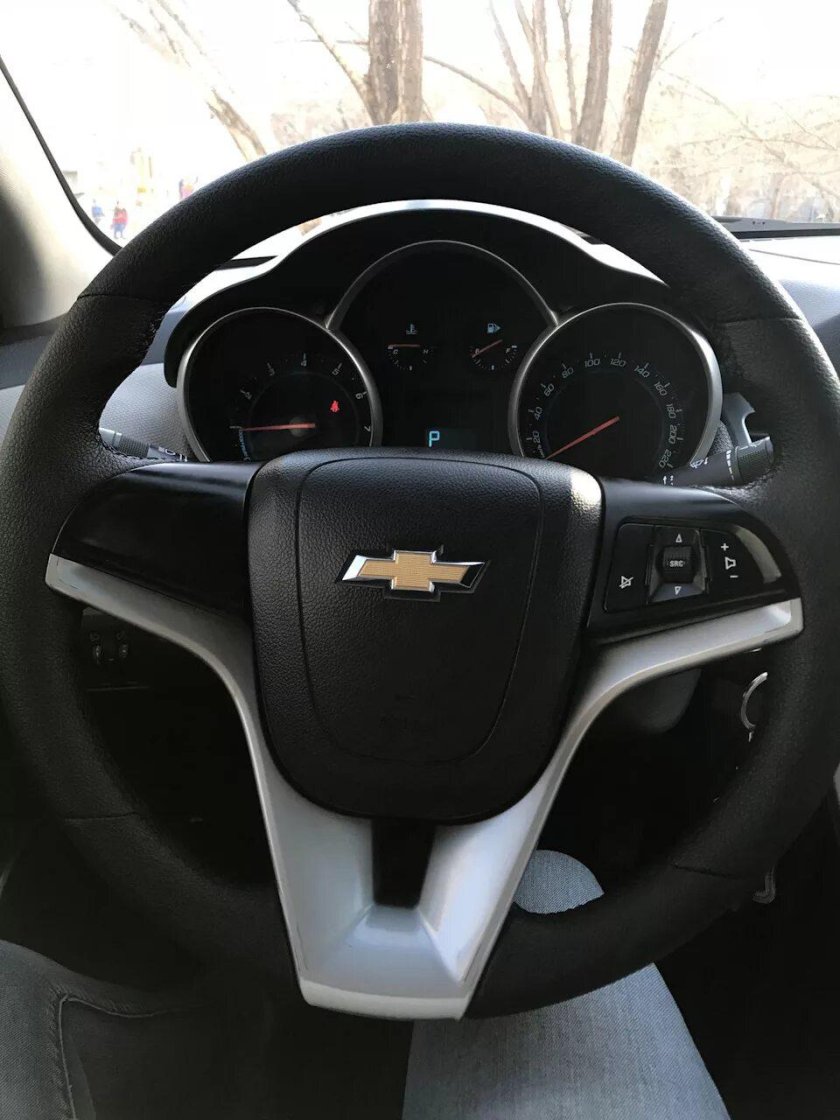 Руль Шевроле Круз 2011 год