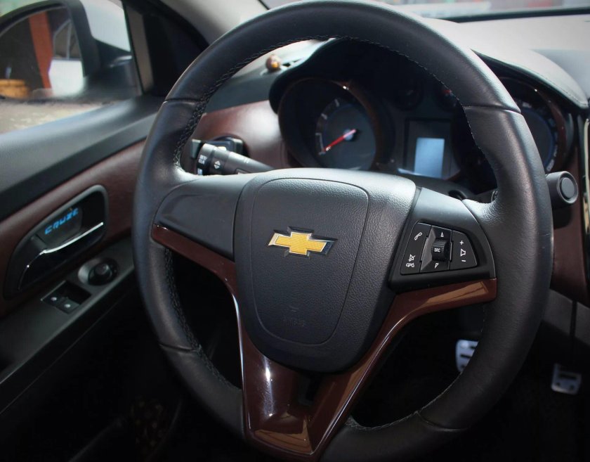 Руль Chevrolet Cruze