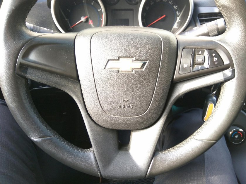 Руль Круз 1.6 дорестайлинг