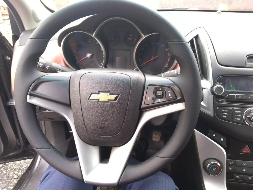 Руль Шевроле Круз 2011