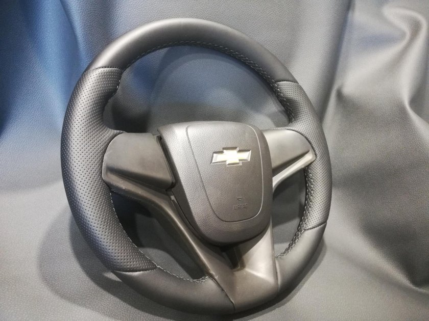 Перешитый руль Шевроле Круз