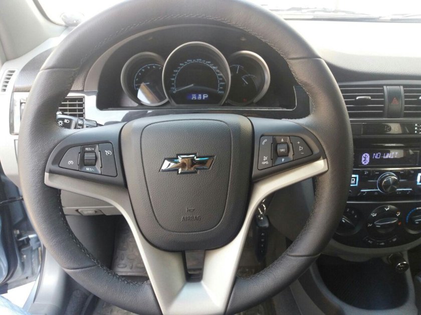 Руль Шевроле Круз 2013 год