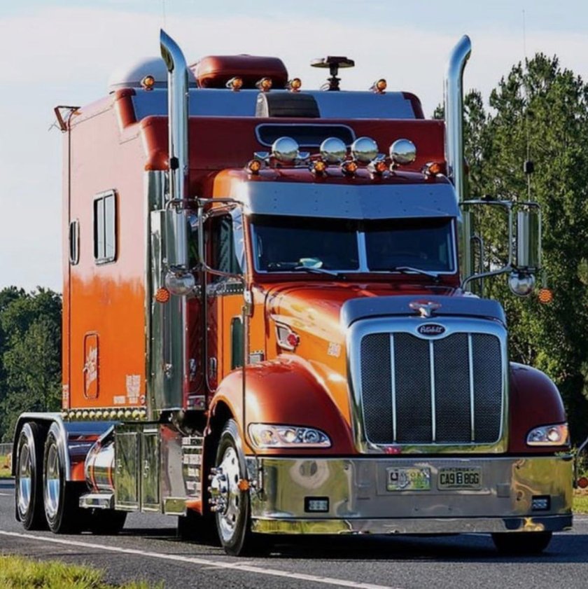 Американский тягач петербилт 379