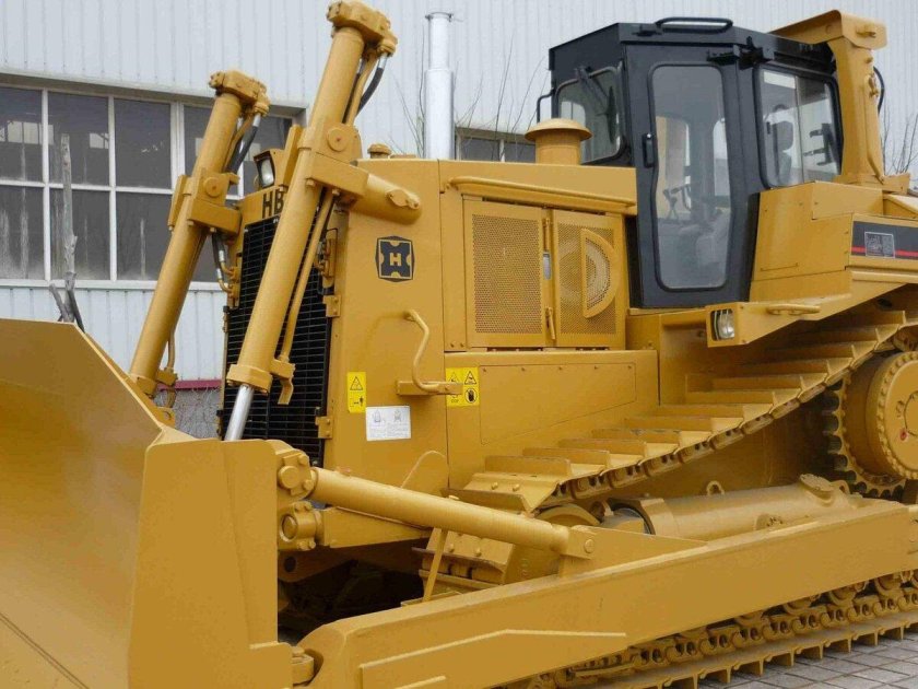 Бульдозер Шантуй СД 7