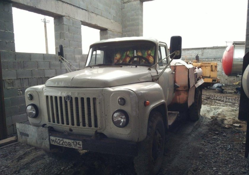 ГАЗ 5201 топливозаправщик