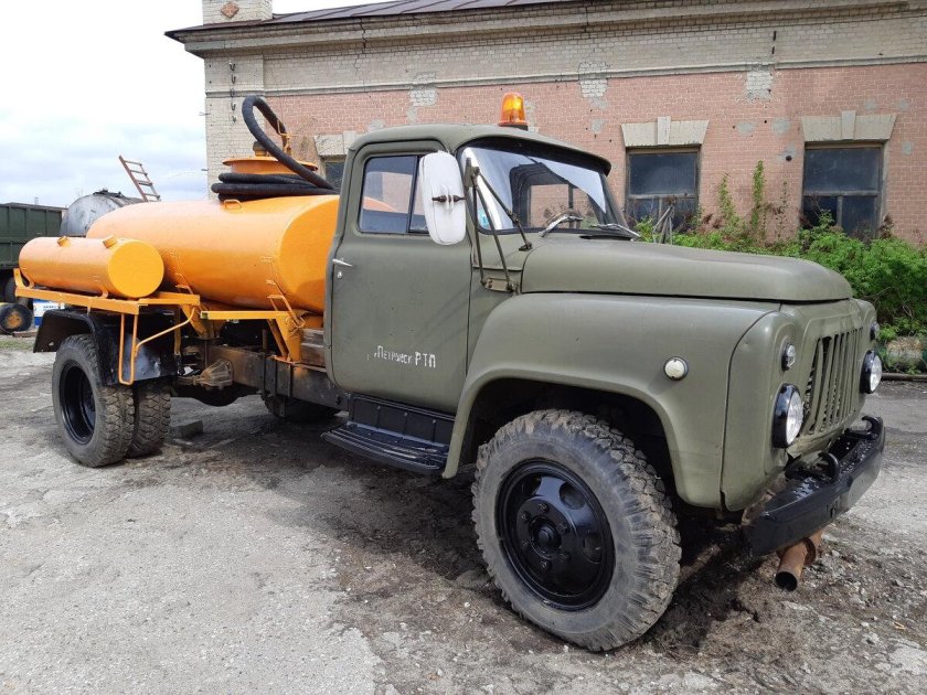 ГАЗ 52 топливозаправщик