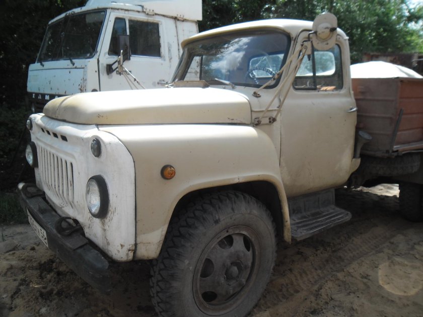 ГАЗ 52 самосвал