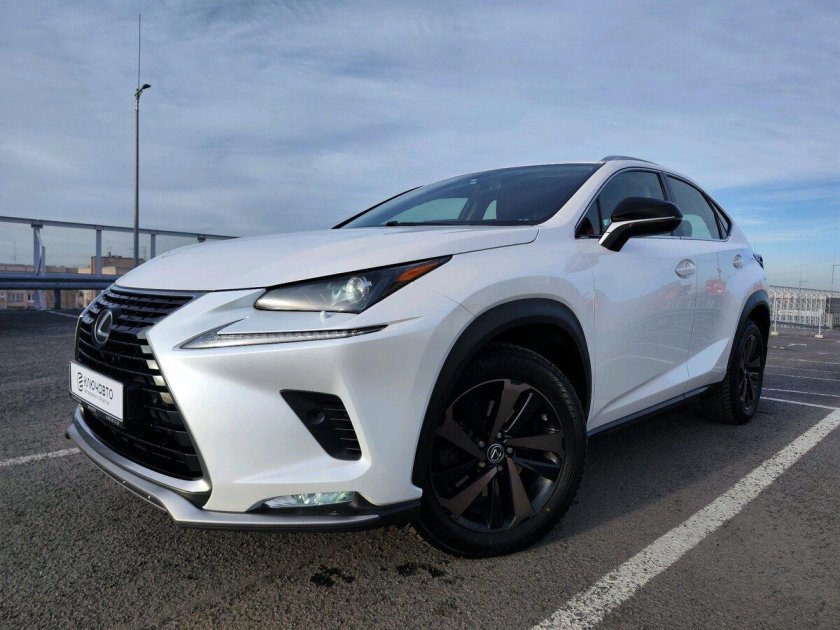 Лексус нх 200
