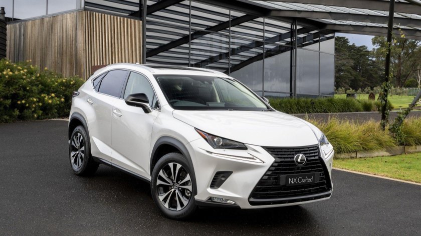 Лексус nx300 2019
